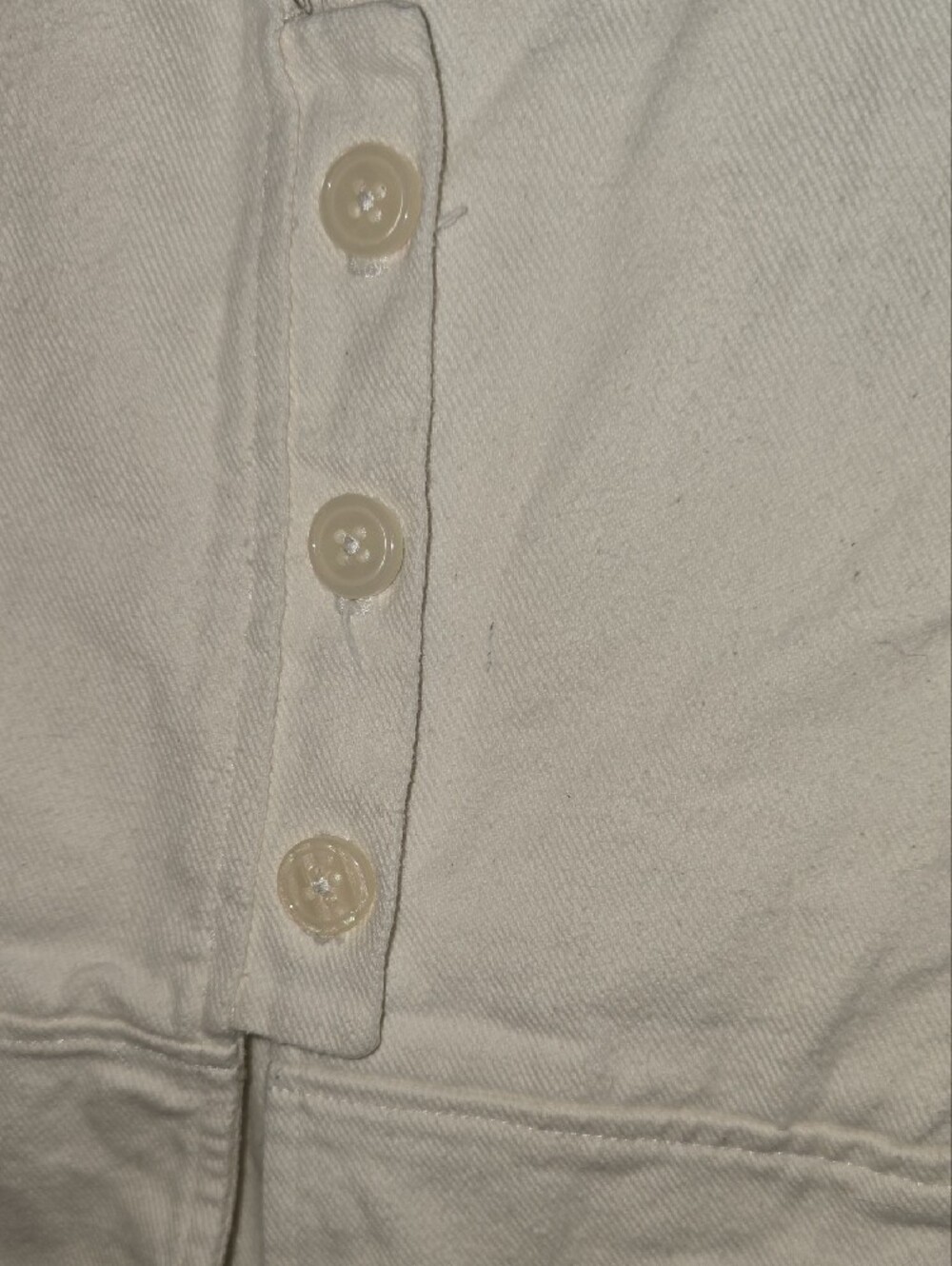 Hackwith White Cotton Sleeveless Vest - Picture 3 of 6